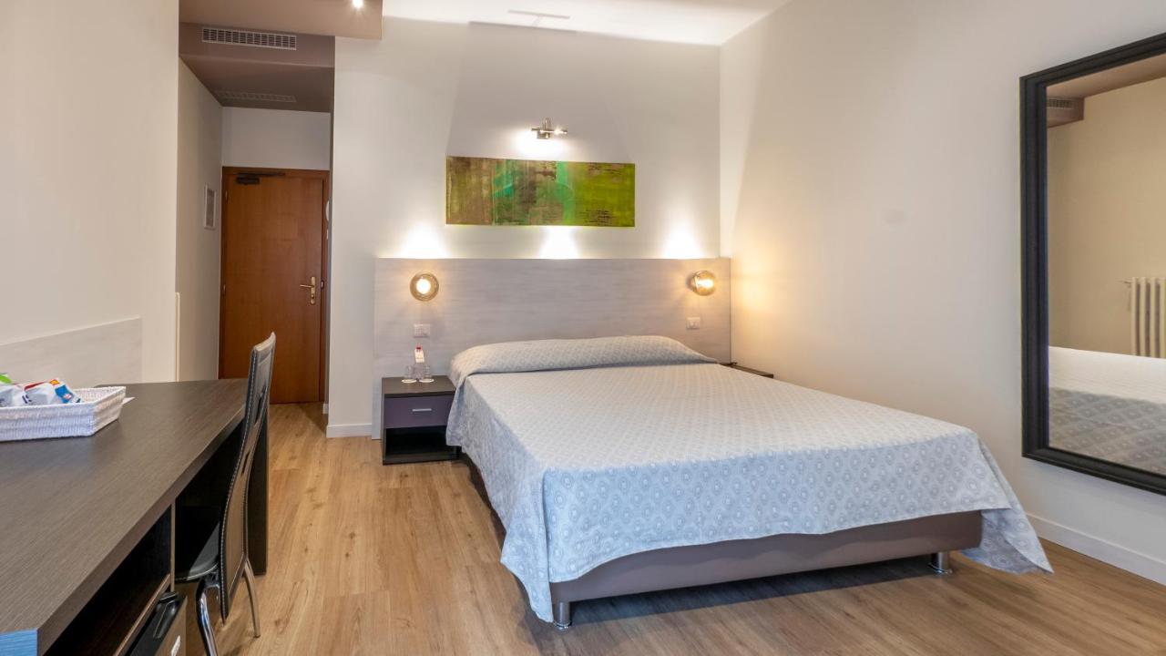 Hotel San Marco Reggio nell'Emilia Esterno foto