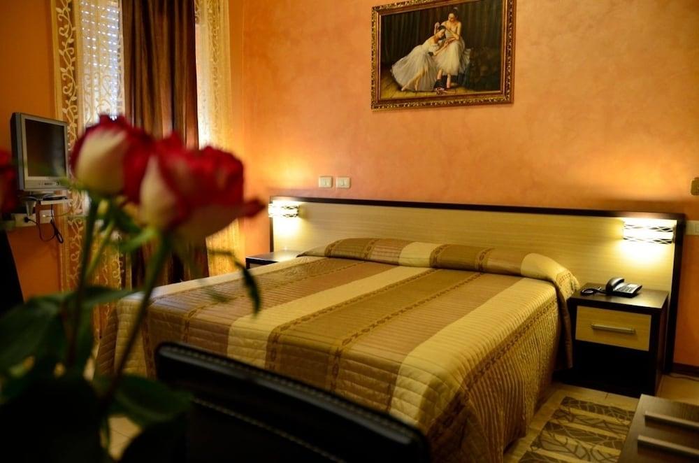 Hotel San Marco Reggio nell'Emilia Esterno foto